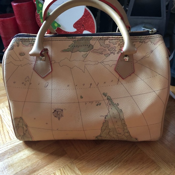 World map hand bag - Picture 1 of 10
